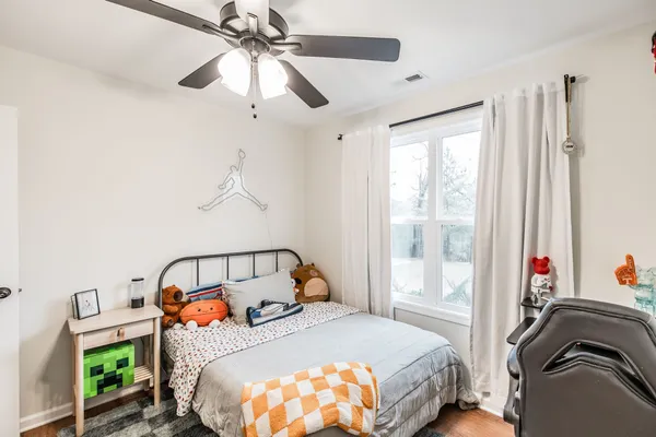 $337,500 | 6883 Us Highway East, Westmoreland, TN 37186