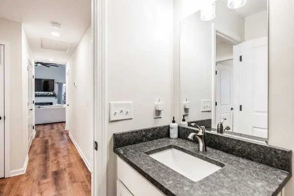 $337,500 | 6883 Us Highway East, Westmoreland, TN 37186