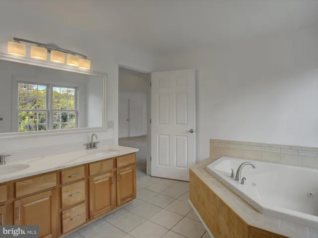 $539,999 | 7980 Golf Vista Drive, Greencastle, PA 17225