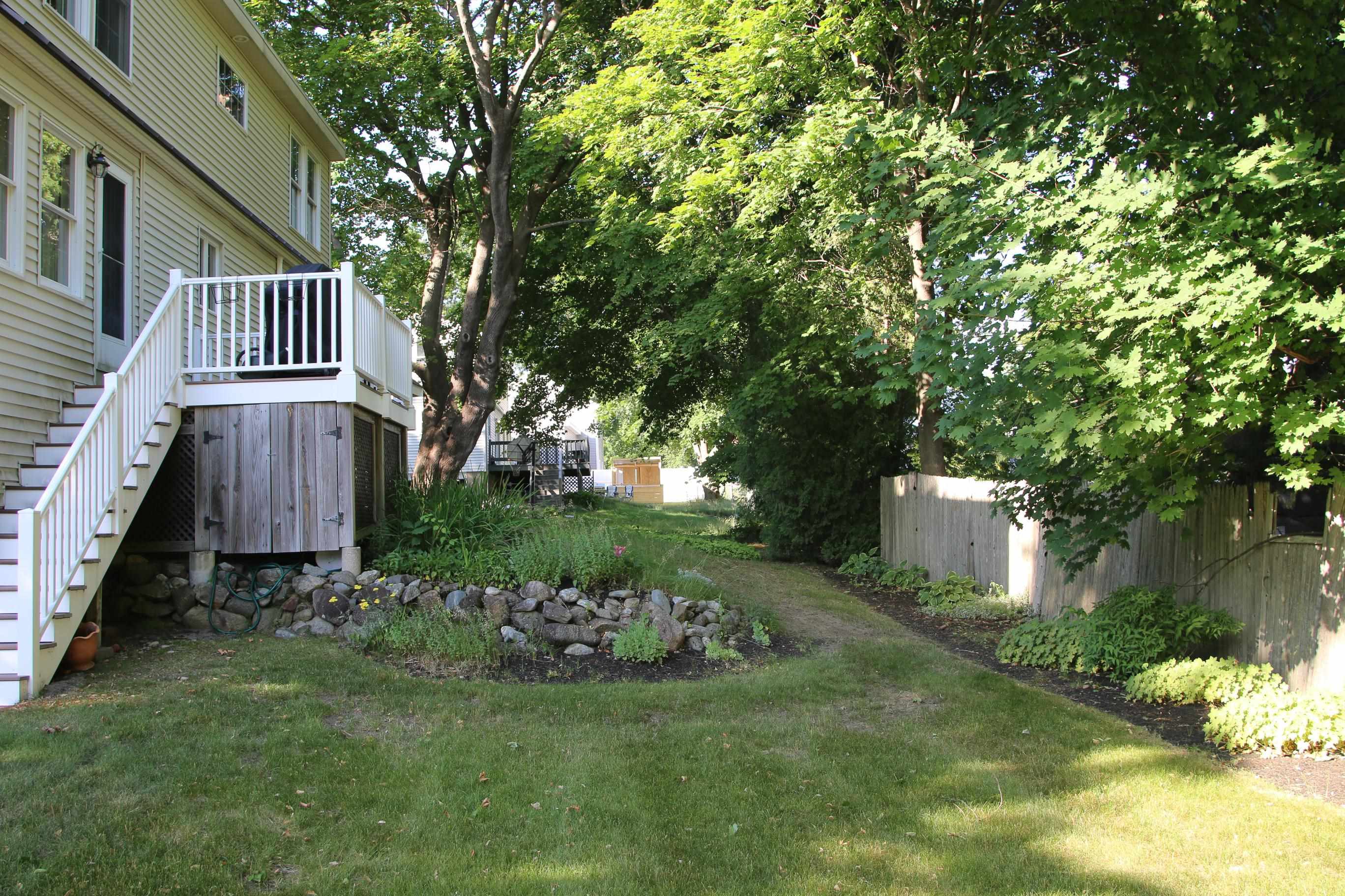 16 Lamprey Terrace Hampton, NH 03842 - Photo 3 of 40