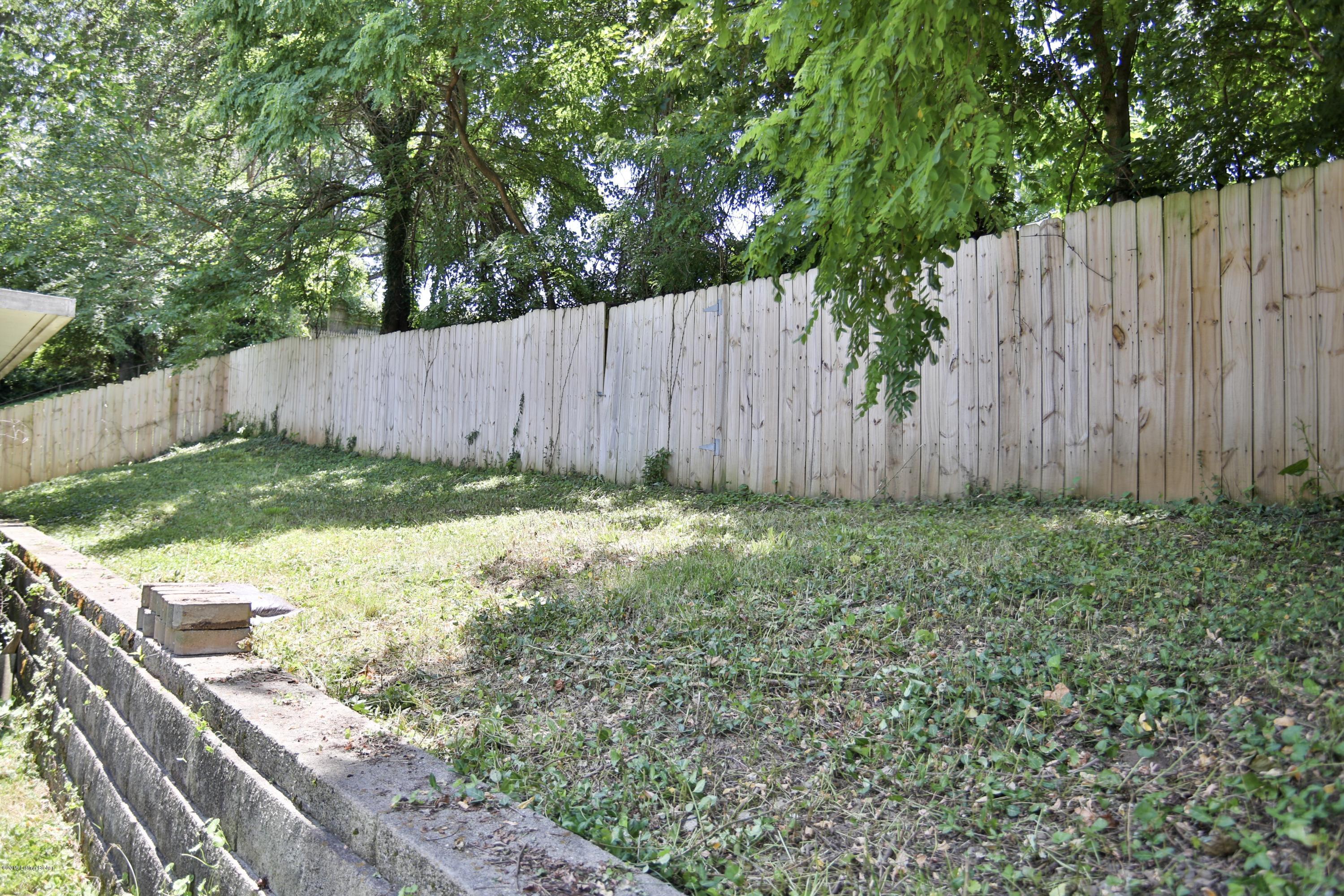 630 Emily Road Louisville, KY 40206 - Photo 27 of 28 1-37