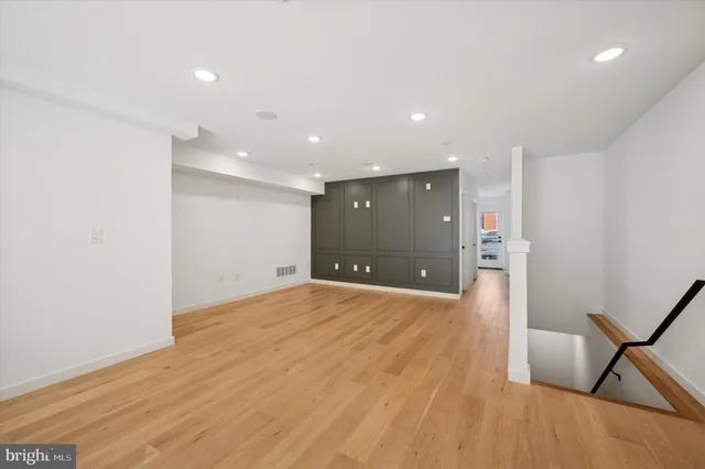 $3,299 | 871 North 20th Street, Unit 1, Philadelphia, PA 19130