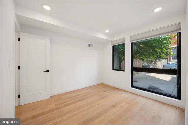 $3,299 | 871 North 20th Street, Unit 1, Philadelphia, PA 19130