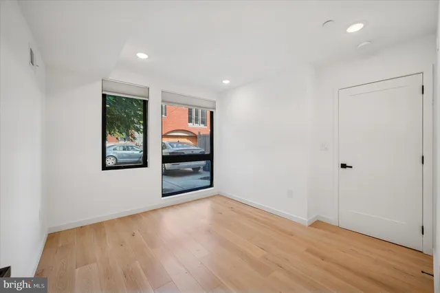 $3,299 | 871 North 20th Street, Unit 1, Philadelphia, PA 19130