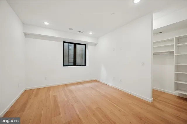 $3,299 | 871 North 20th Street, Unit 1, Philadelphia, PA 19130