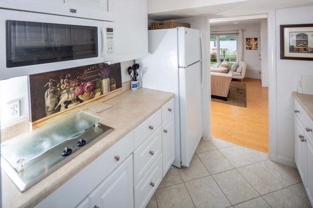 197 Roxy Cahoon Road Plymouth, MA 02360 - Photo 34 of 41 Gallery Image 34