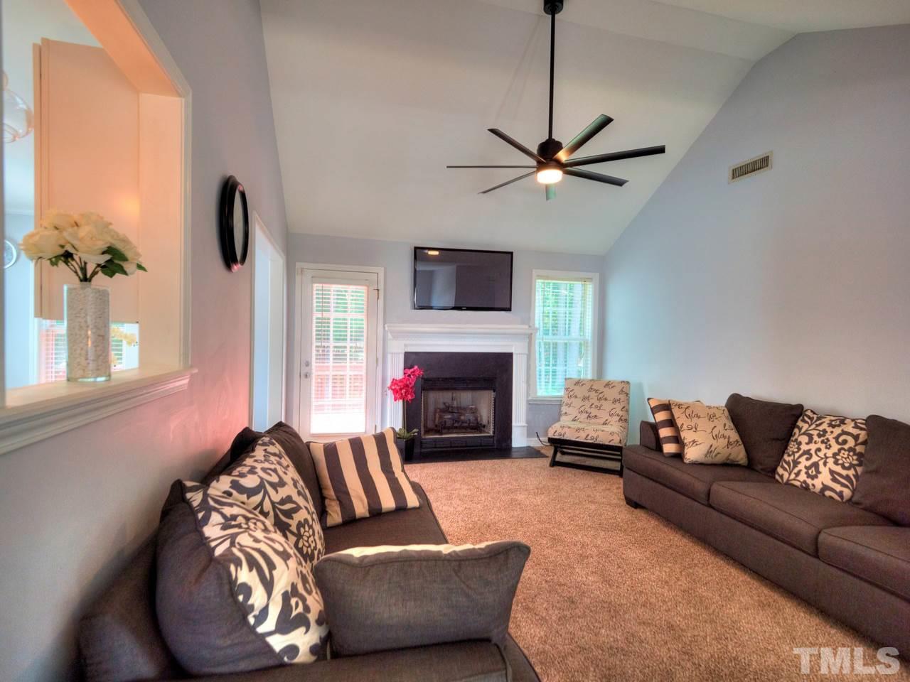 5424 Neuse View Drive Raleigh, NC 27610 - Photo 2 of 29 Gallery Image 2