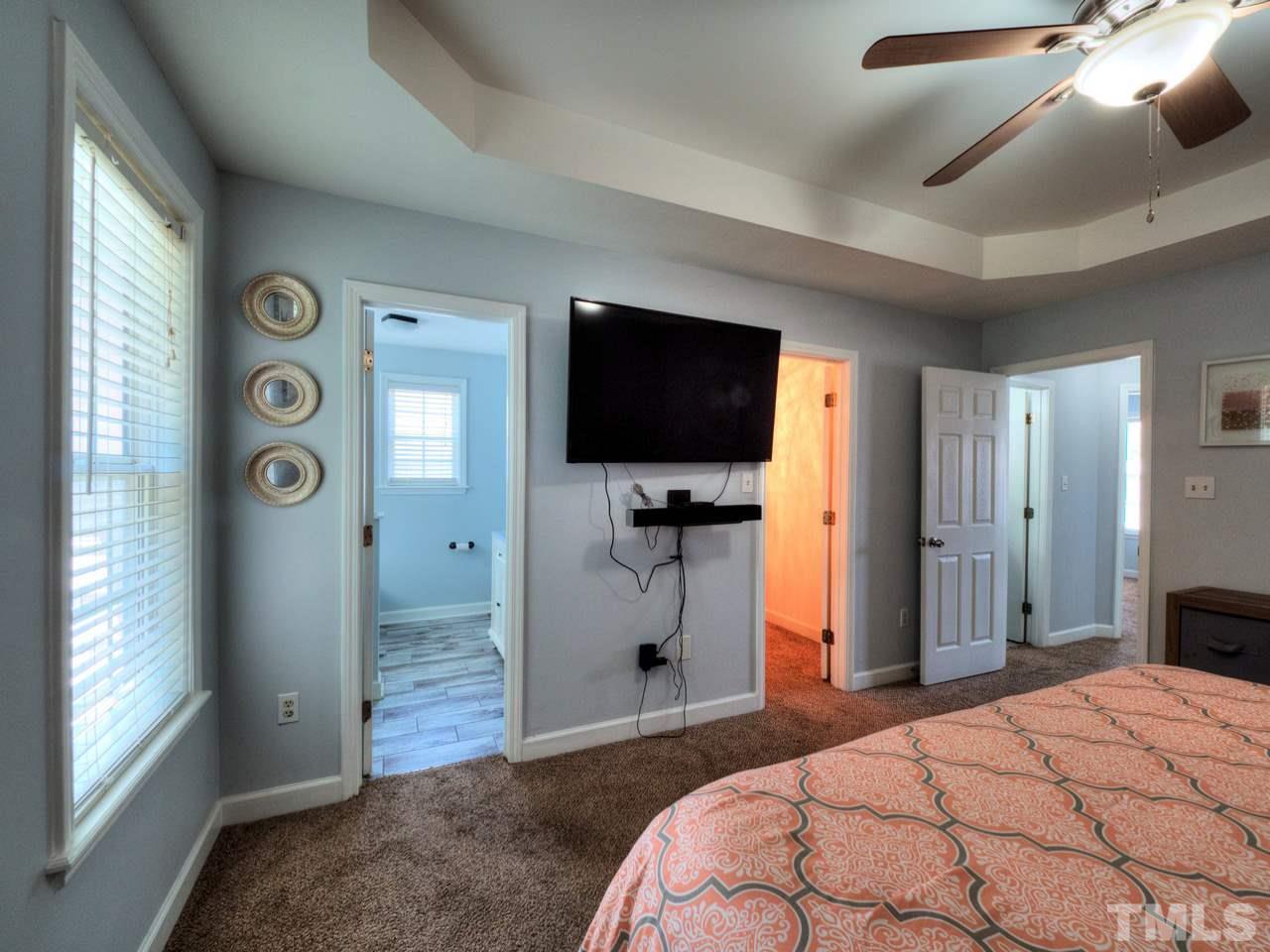 5424 Neuse View Drive Raleigh, NC 27610 - Photo 12 of 29 Gallery Image 12