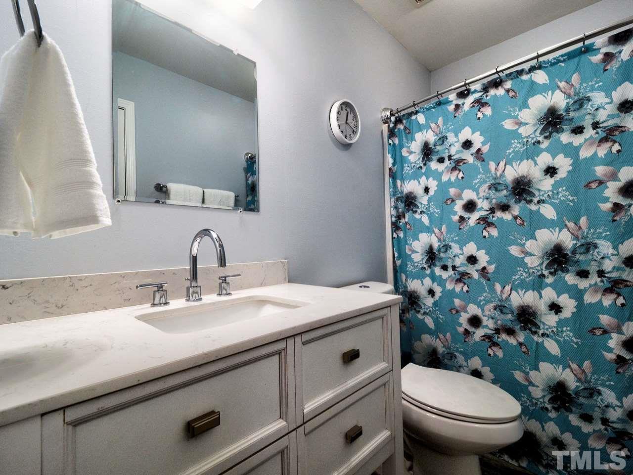 5424 Neuse View Drive Raleigh, NC 27610 - Photo 17 of 29 Gallery Image 17