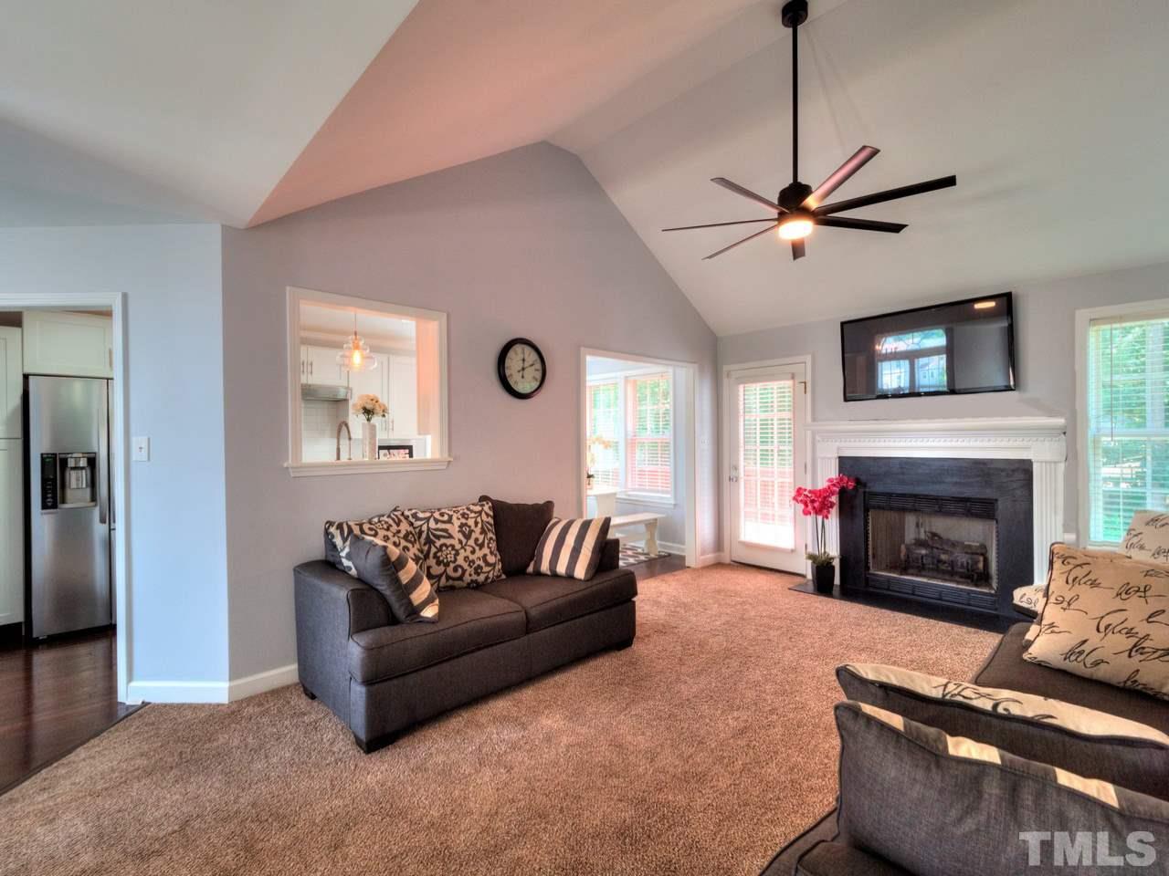 5424 Neuse View Drive Raleigh, NC 27610 - Photo 3 of 29 Gallery Image 3