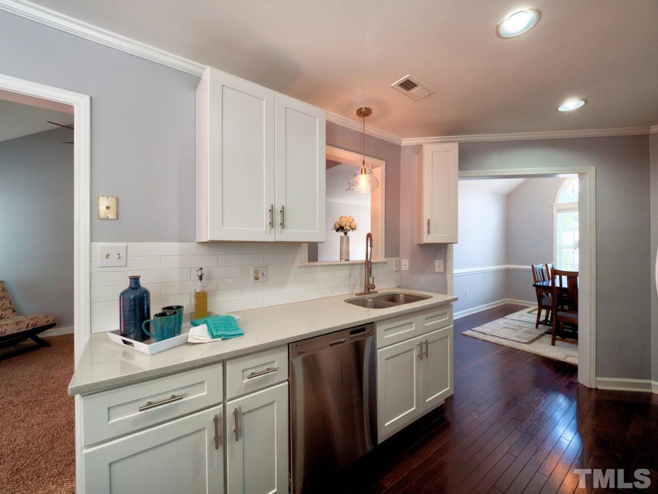 5424 Neuse View Drive Raleigh, NC 27610 - Photo 6 of 29 Gallery Image 6