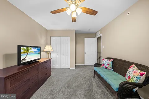 $559,900 | 317 Ridgewood Drive, Royersford, PA 19468