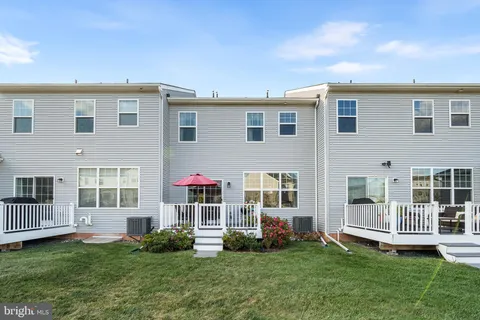$559,900 | 317 Ridgewood Drive, Royersford, PA 19468