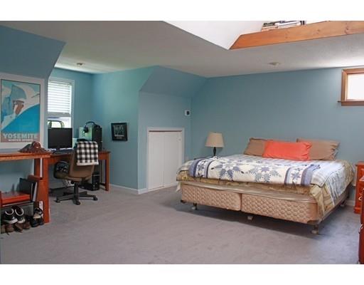 2158 Greenwich Road Hardwick, MA 01082 - Photo 16 of 28