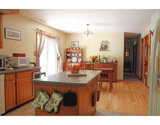 2158 Greenwich Road Hardwick, MA 01082 - Photo 3 of 28