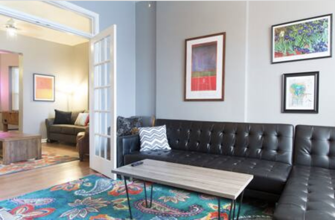 3140 West Fulton Street Chicago, IL 60612 - Photo 16 of 23 a living room with furniture and a couch