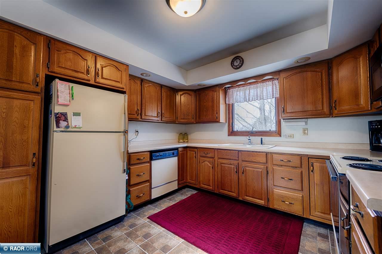 505 13th Avenue West Eveleth, MN 55734 - Photo 3 of 19
