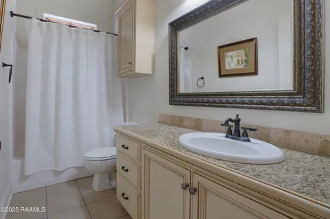 $270,000 | 302 Harbor Bend Boulevard, Unit D, Lafayette, LA 70508