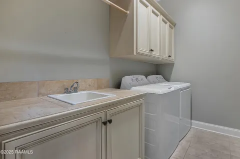 $270,000 | 302 Harbor Bend Boulevard, Unit D, Lafayette, LA 70508