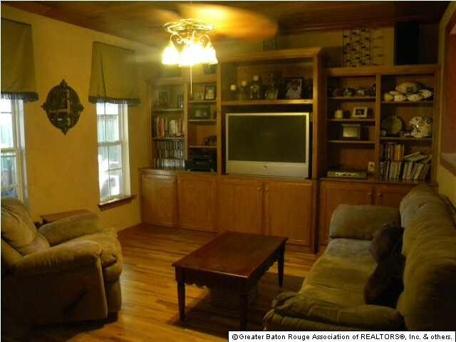 1934 Cherokee Street Baton Rouge, LA 70806 - Photo 6 of 13 Gallery Image 6