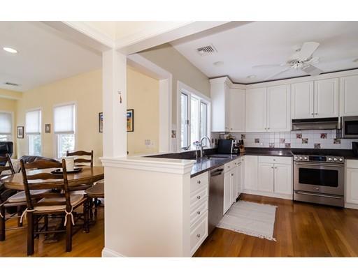 6 Hill Top Road Wellesley, MA 02482 - Photo 3 of 20 Gallery Image 3