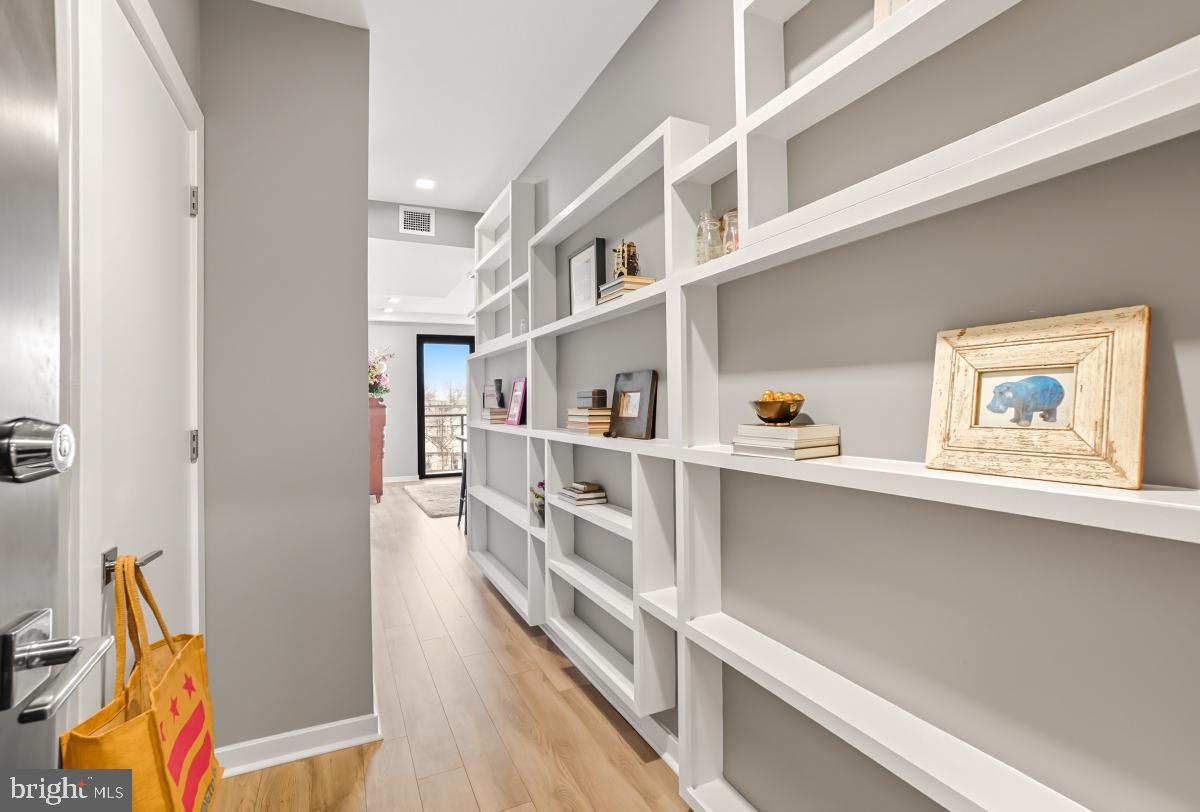 911 2nd Street Northeast, Unit 501 Washington, DC 20002 - Photo 2 of 20
