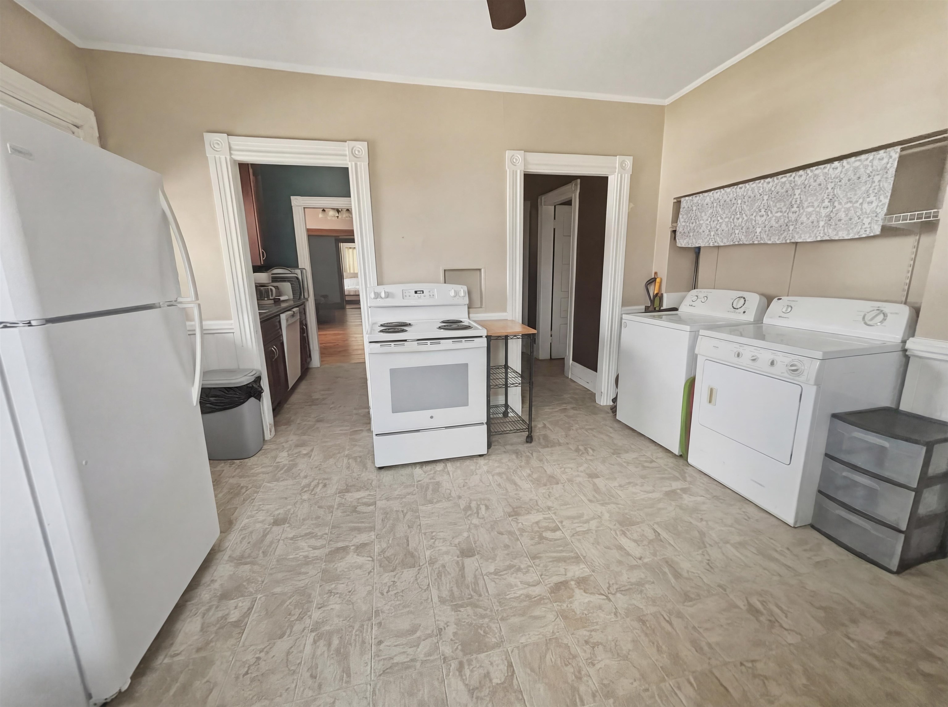 646 Maple Street Manchester, NH 03104 - Photo 23 of 26