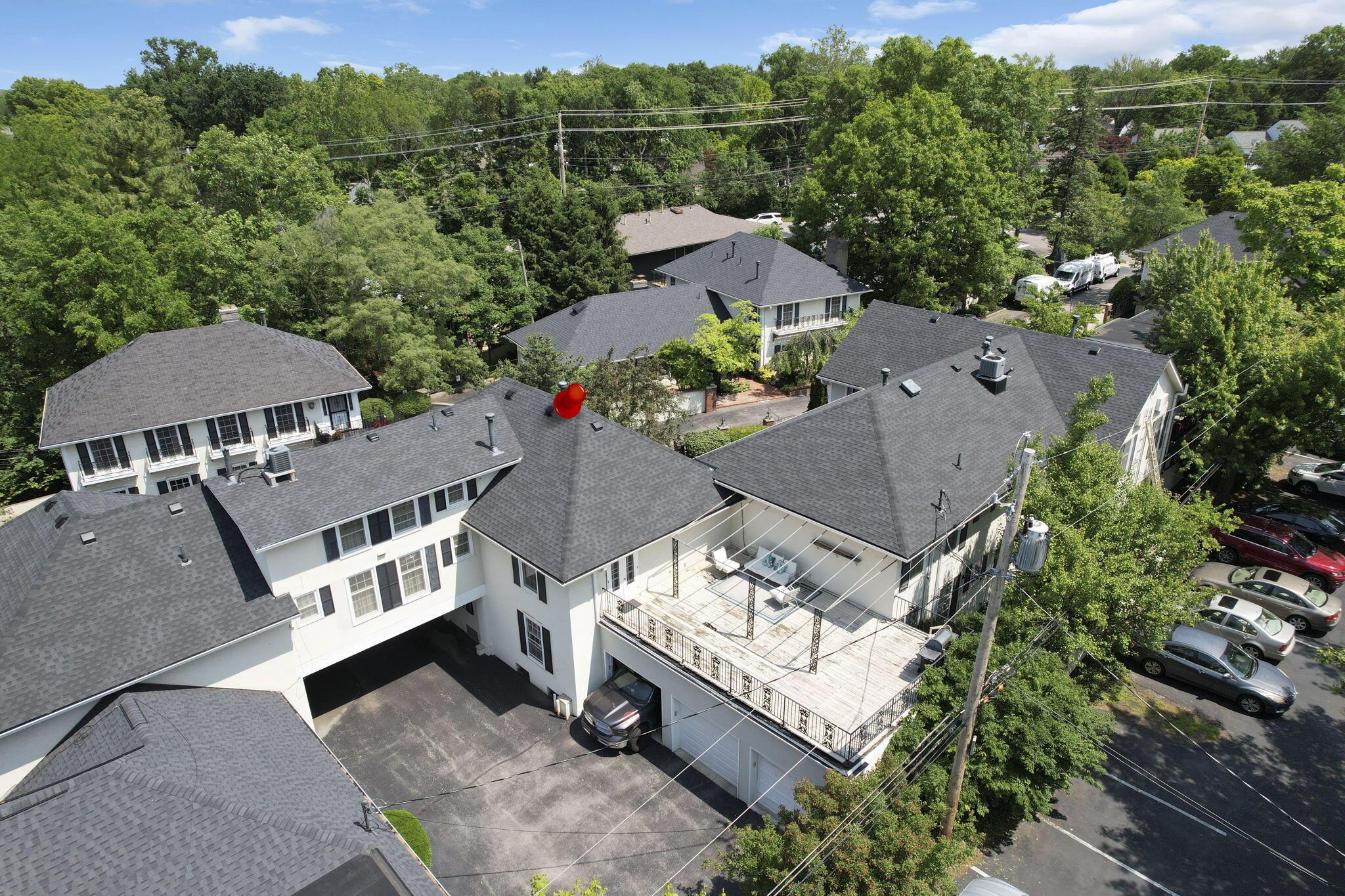 1631 Roxbury Road, Unit B6 Columbus, OH 43212 - Photo 23 of 26 aerial view