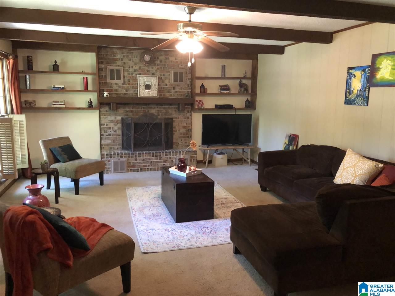 186 Carter Lane Alabaster, AL 35007 - Photo 3 of 24