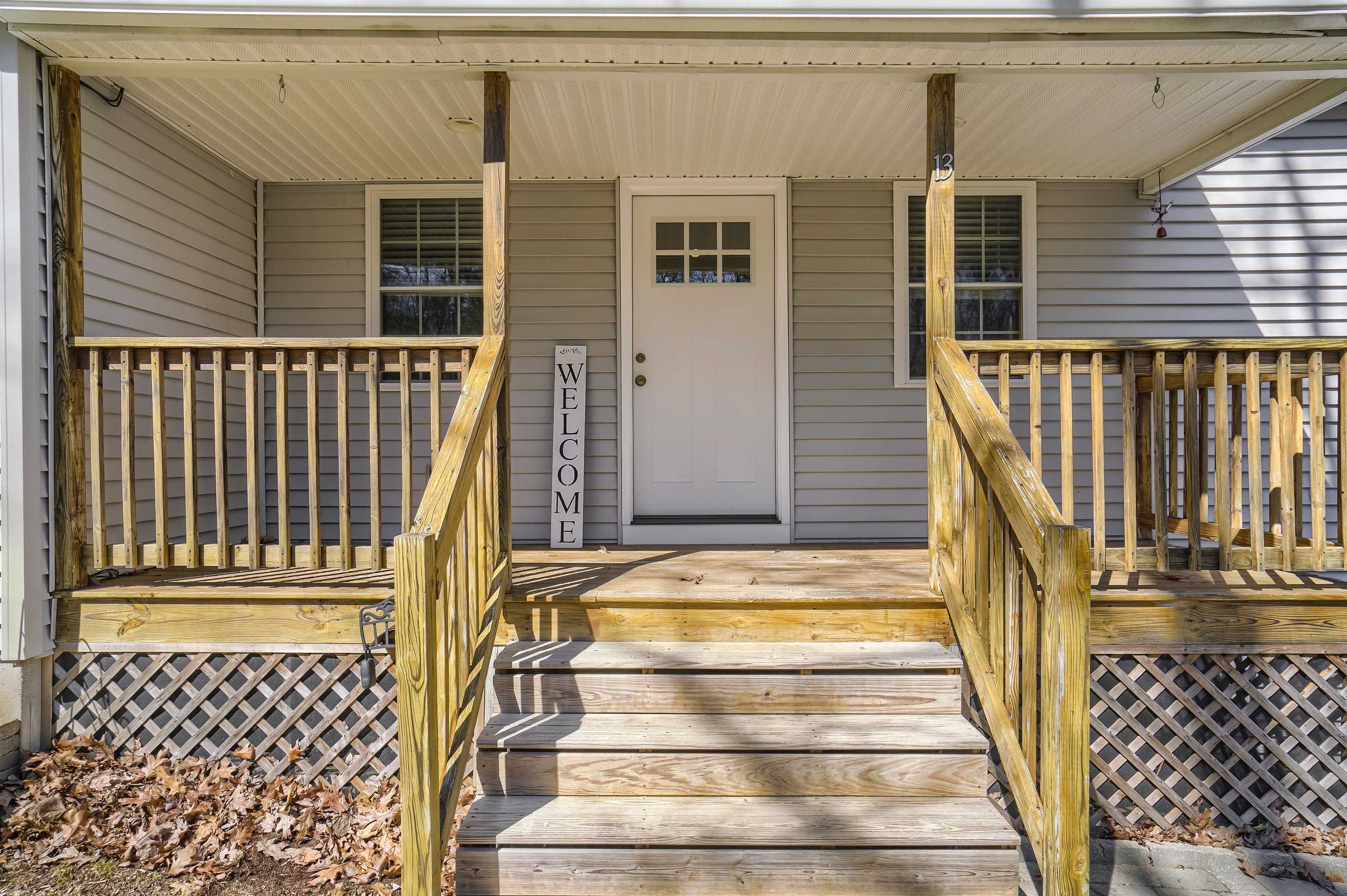 13 Roy Road Hooksett, NH 03106 - Photo 3 of 40