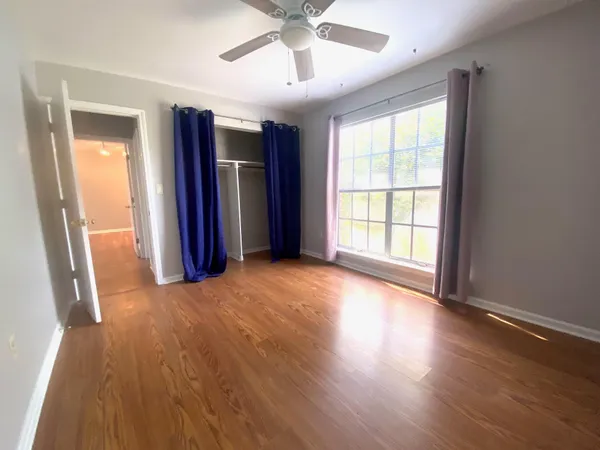 $1,800 | 811 Colony Drive, Unit E72, Charleston, SC 29407