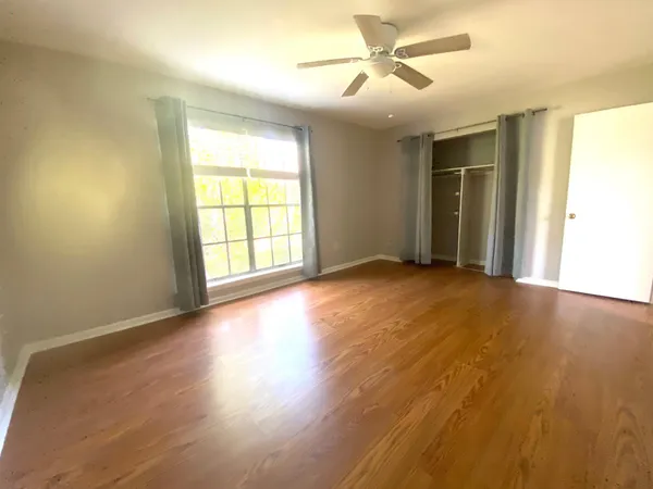 $1,800 | 811 Colony Drive, Unit E72, Charleston, SC 29407