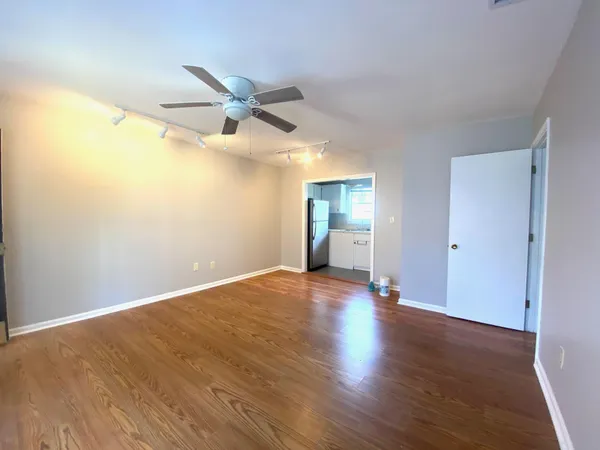 $1,800 | 811 Colony Drive, Unit E72, Charleston, SC 29407