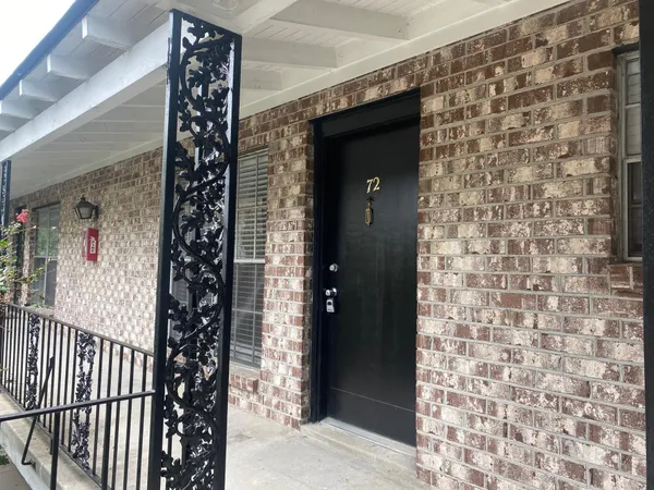 $1,800 | 811 Colony Drive, Unit E72, Charleston, SC 29407