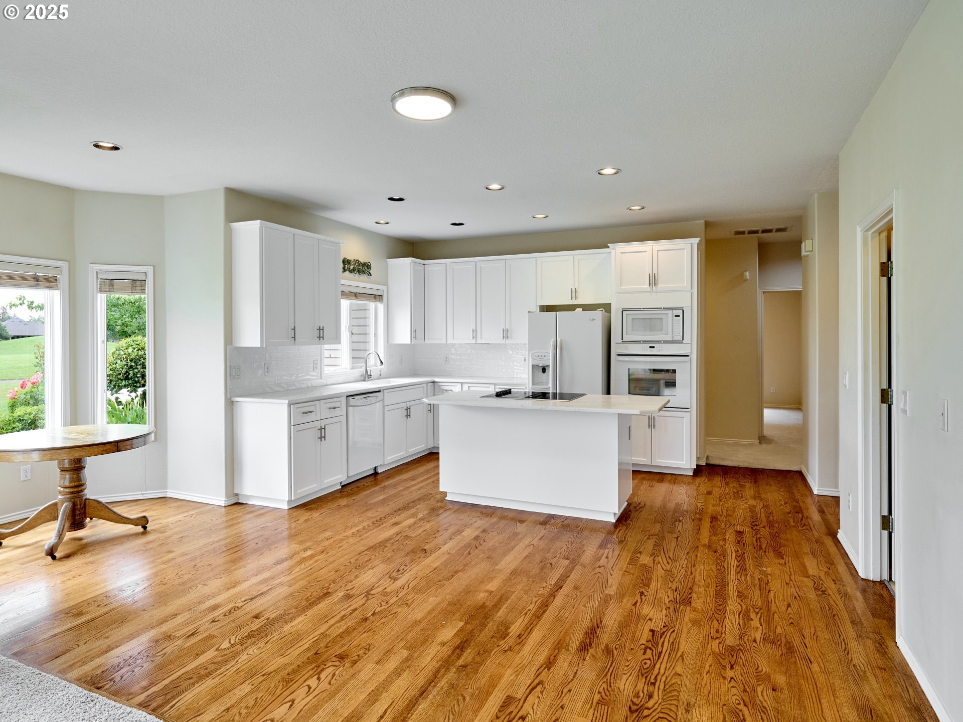 2386 Miller Farm Road Woodburn, OR 97071 - Photo 12 of 46 Gallery Image 12