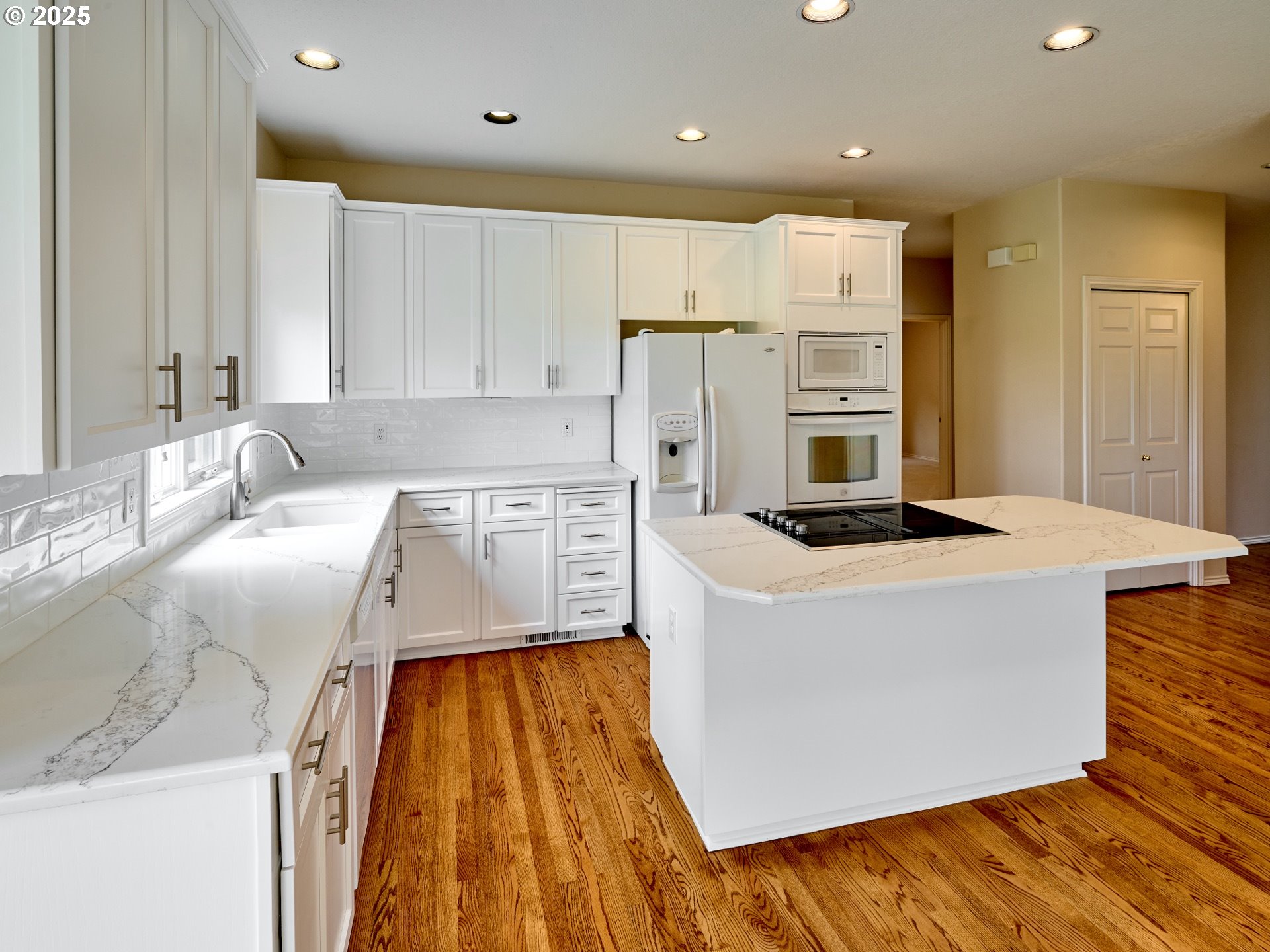 2386 Miller Farm Road Woodburn, OR 97071 - Photo 8 of 46 Gallery Image 8