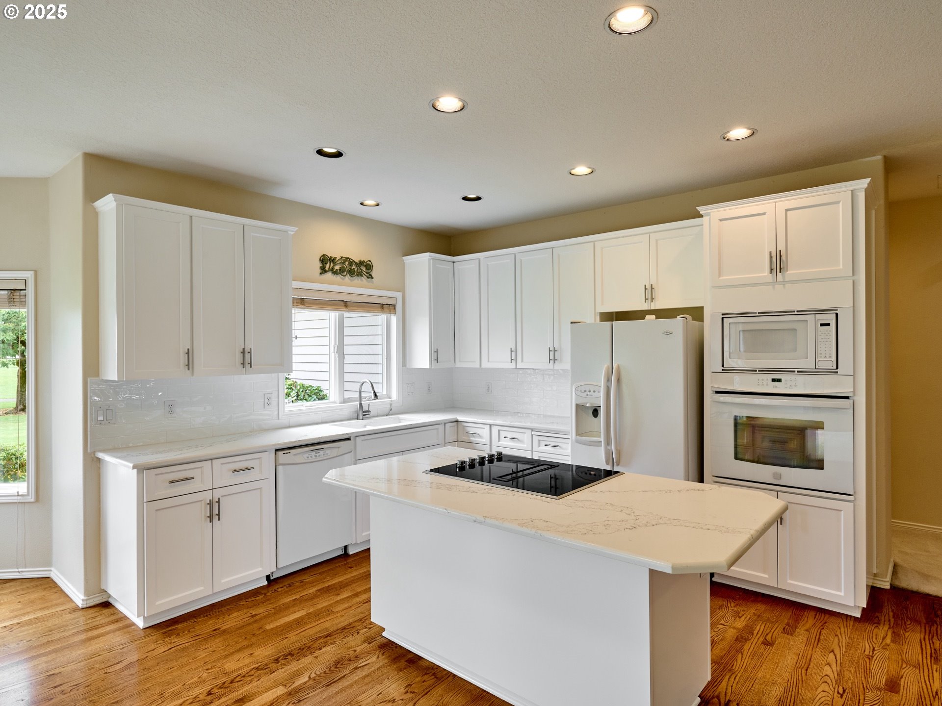 2386 Miller Farm Road Woodburn, OR 97071 - Photo 10 of 46 Gallery Image 10