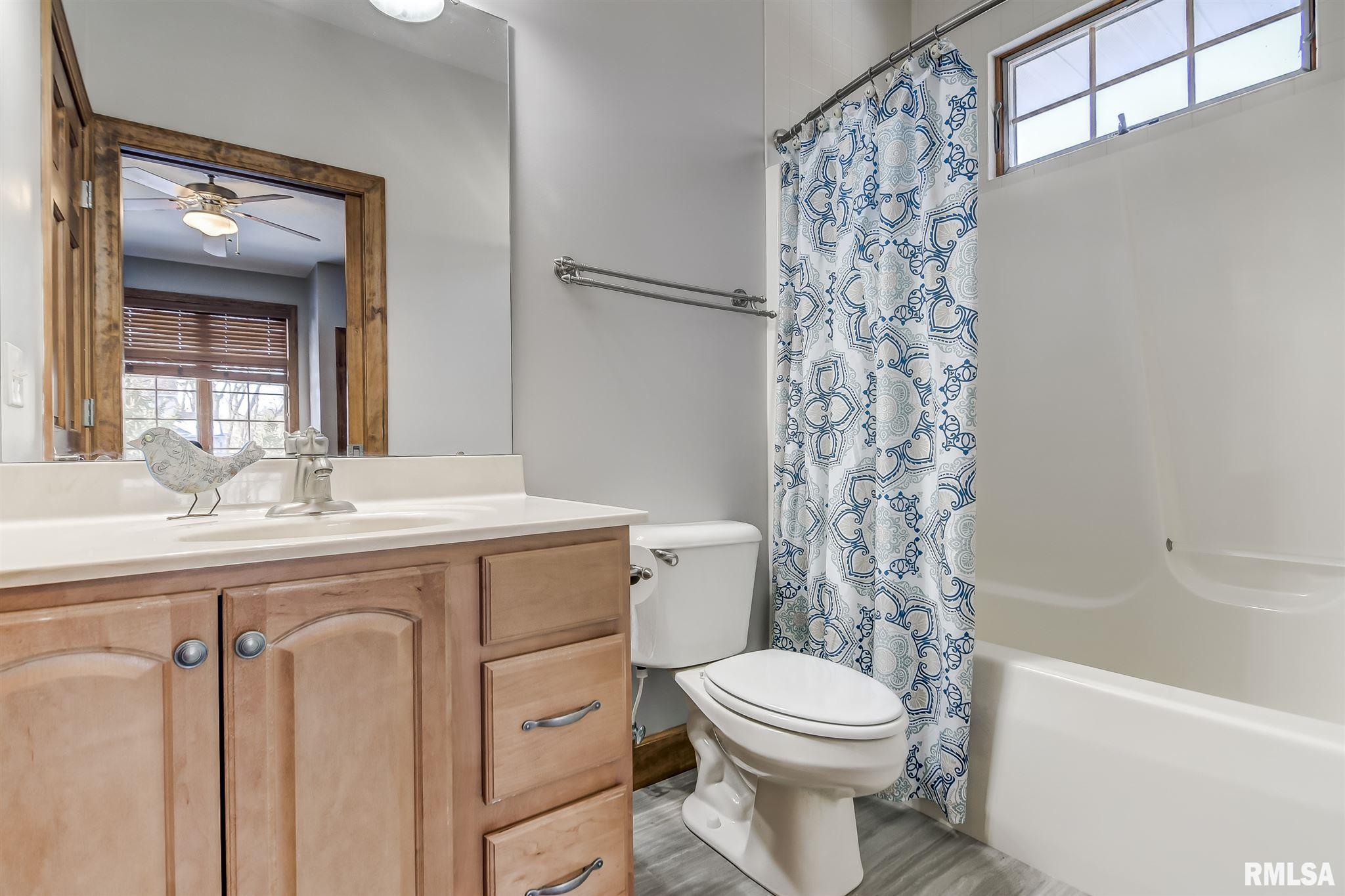 104 Ramblewood Road Chatham, IL 62629 - Photo 19 of 26 Gallery Image 19