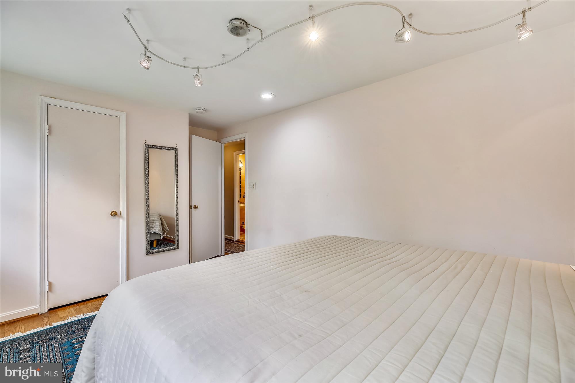 8315 Aqueduct Road Potomac, MD 20854 - Photo 19 of 34 Bedroom #3
