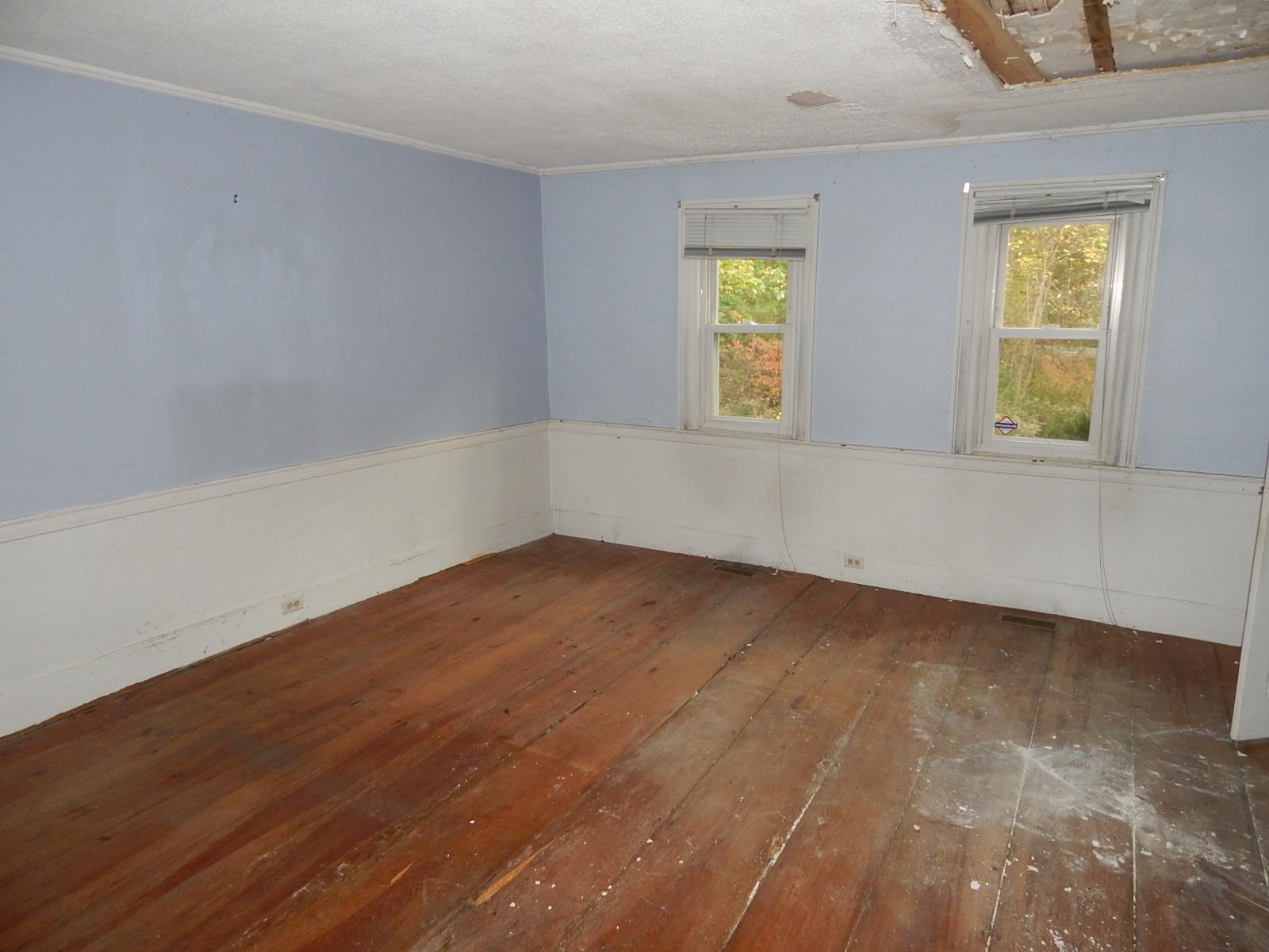 4 Tallant Road Pelham, NH 03076 - Photo 19 of 31