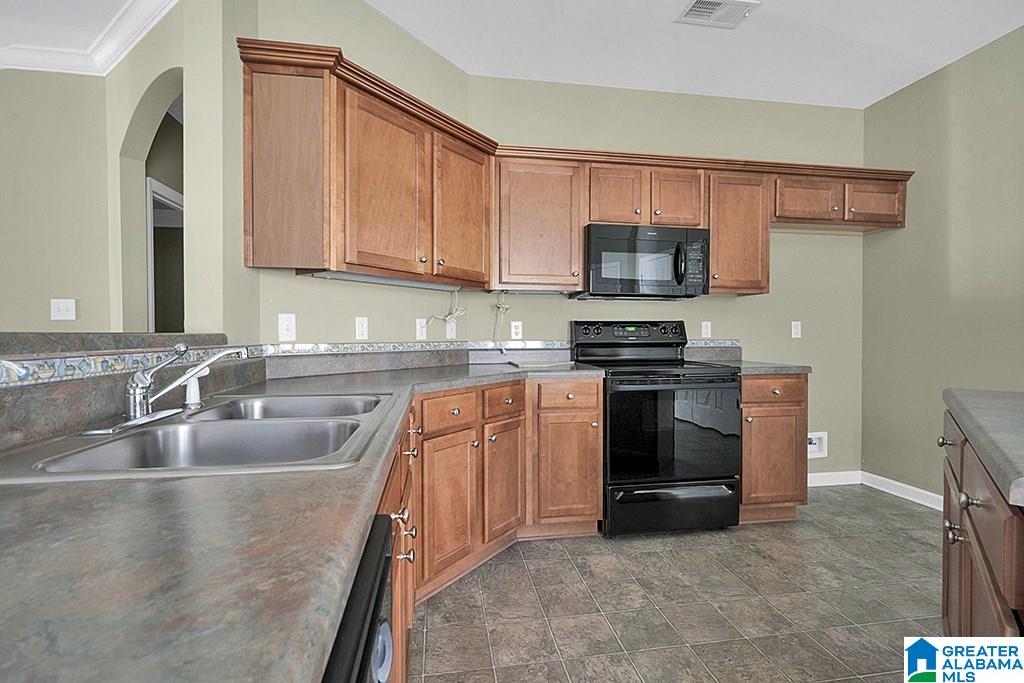 8191 Becker Lane Leeds, AL 35094 - Photo 5 of 16