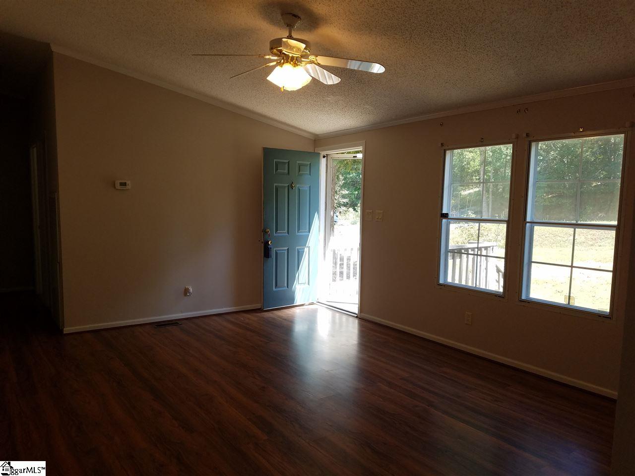 145 Fews Bridge Road Taylors, SC 29687 - Photo 7 of 20