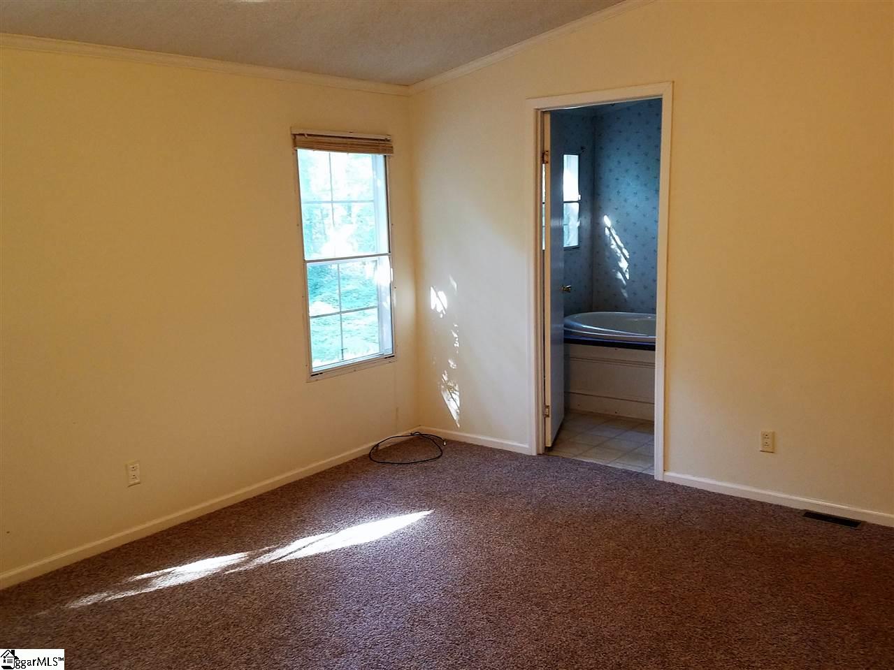 145 Fews Bridge Road Taylors, SC 29687 - Photo 10 of 20