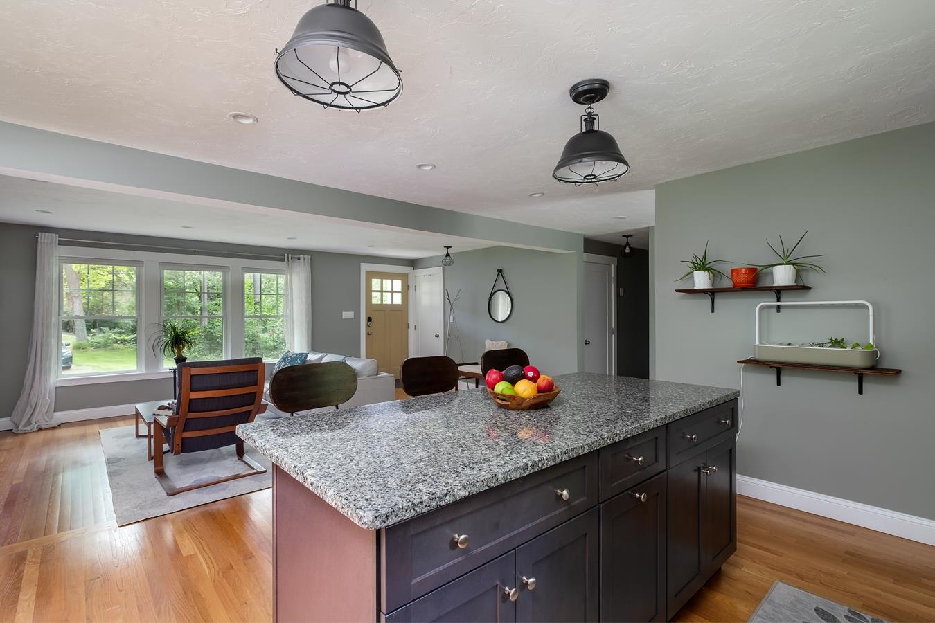 233 South Road Kensington, NH 03833 - Photo 21 of 35