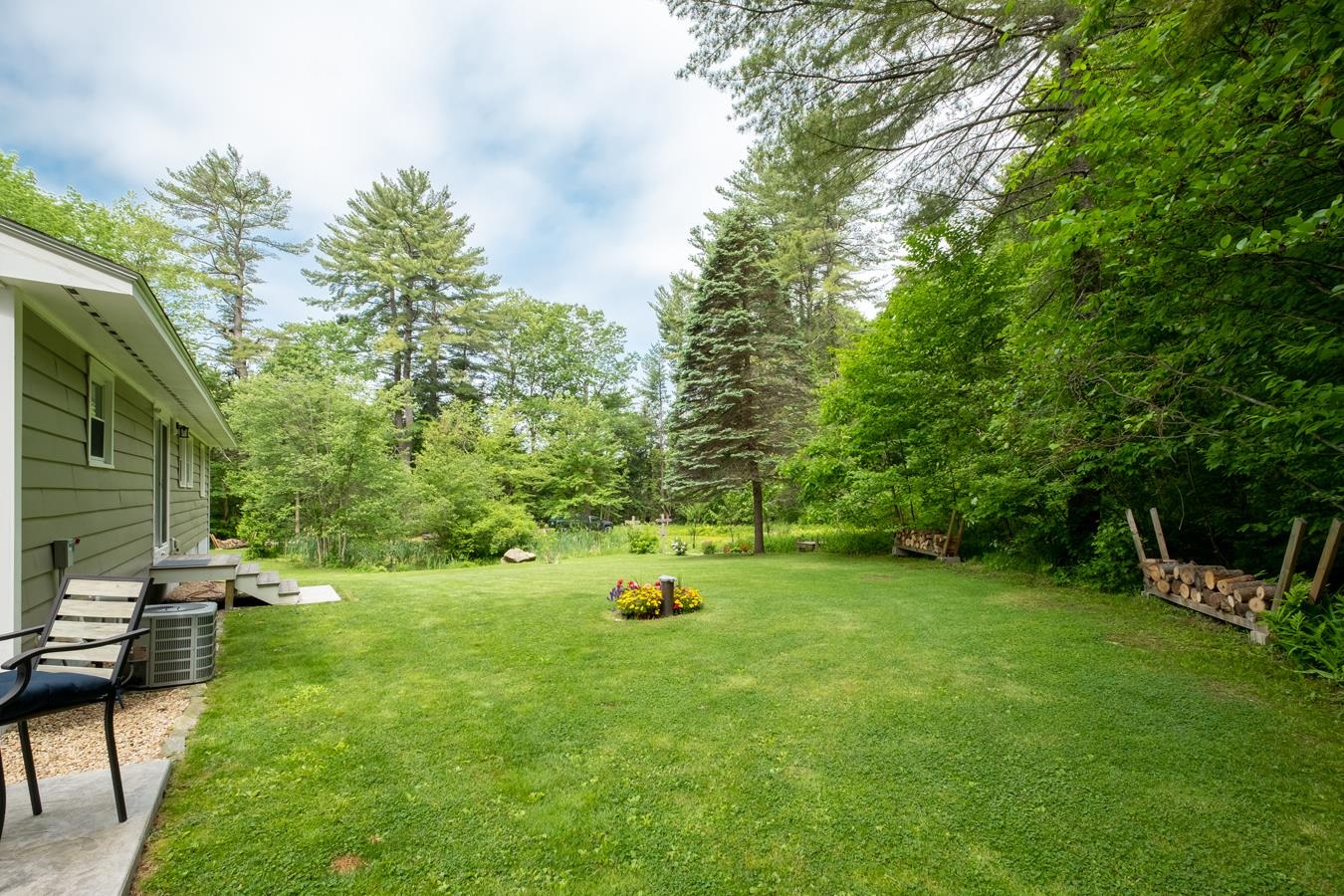 233 South Road Kensington, NH 03833 - Photo 8 of 35