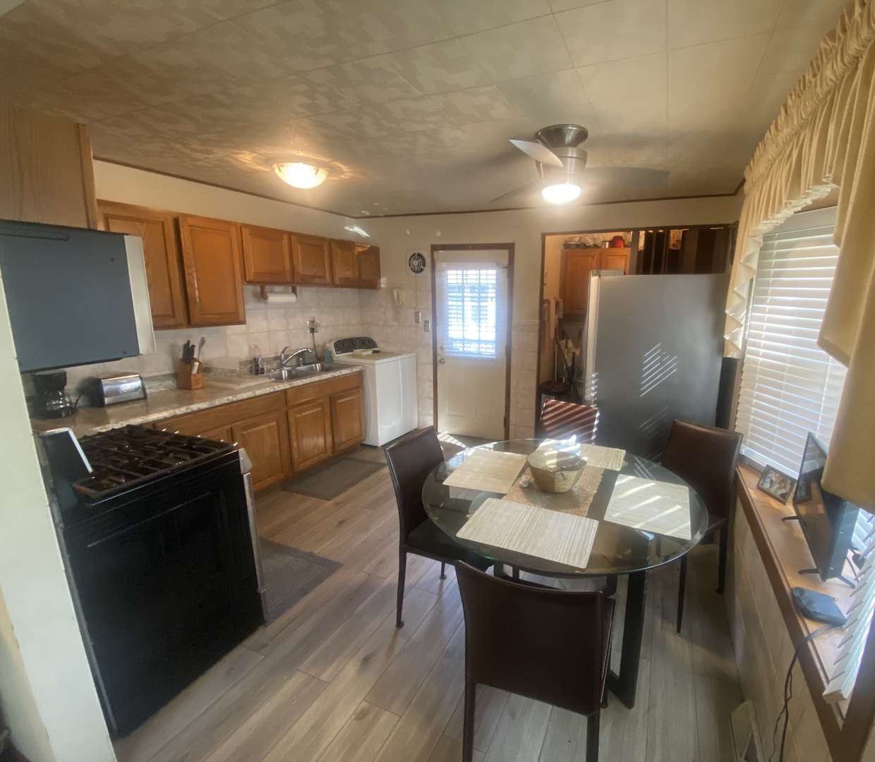 23 West 143rd Street Dixmoor, IL 60426 - Photo 11 of 31