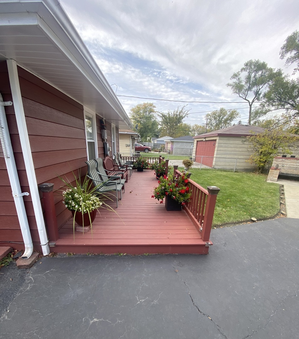 23 West 143rd Street Dixmoor, IL 60426 - Photo 4 of 31