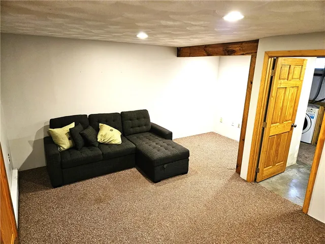 $280,000 | 12 Birdie Court, Coventry, RI 02816