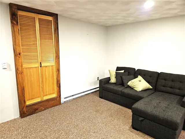 $280,000 | 12 Birdie Court, Coventry, RI 02816