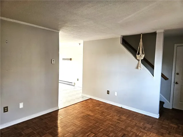 $280,000 | 12 Birdie Court, Coventry, RI 02816